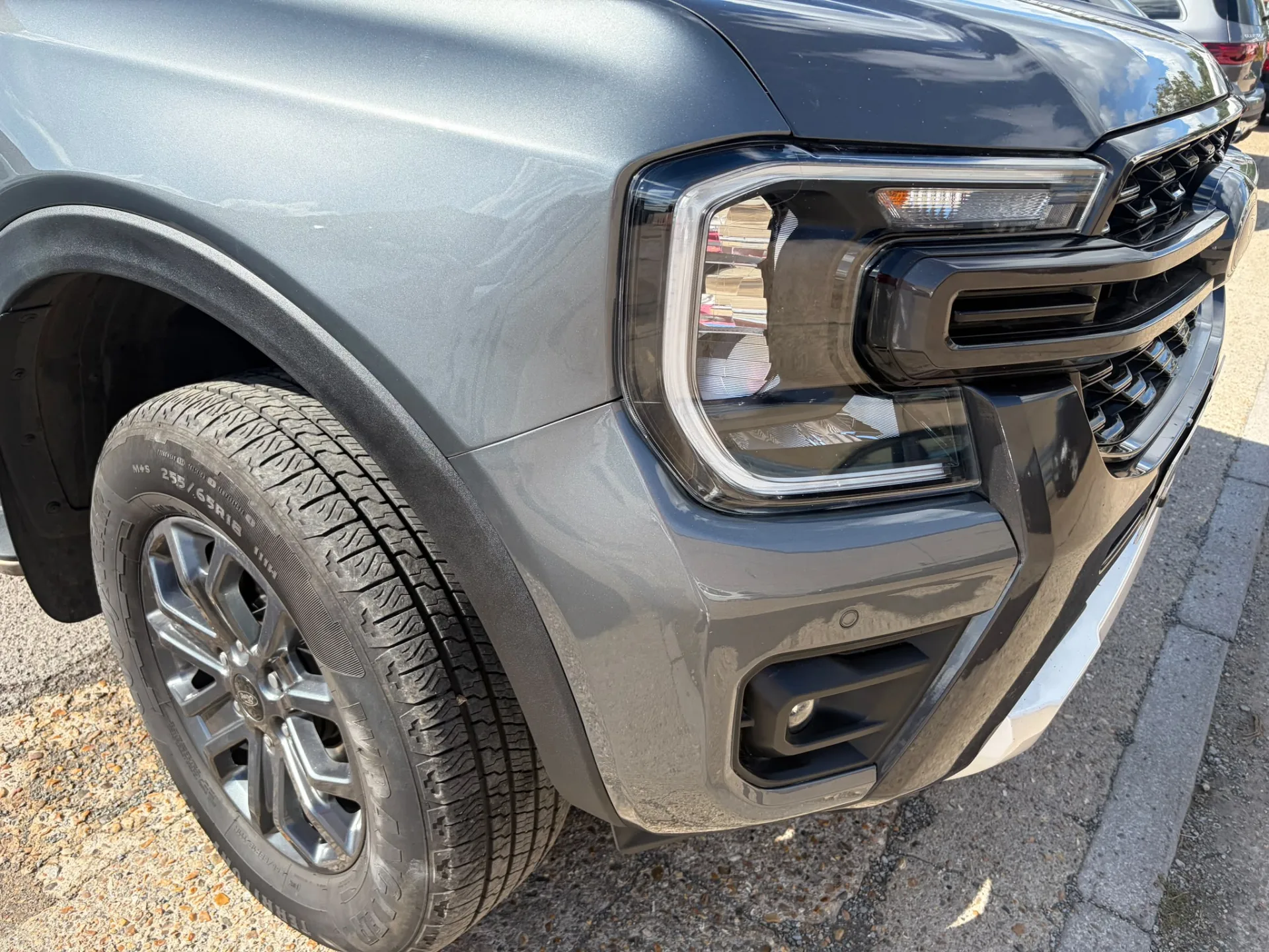 Ford Ranger Wing Repair in Woking, Surrey